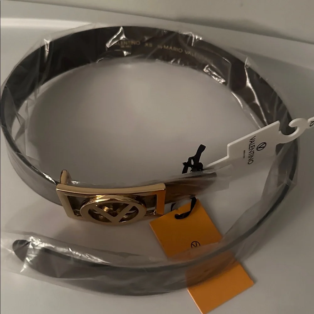 Valentino by Mario Valentino Dolly Leather Belt